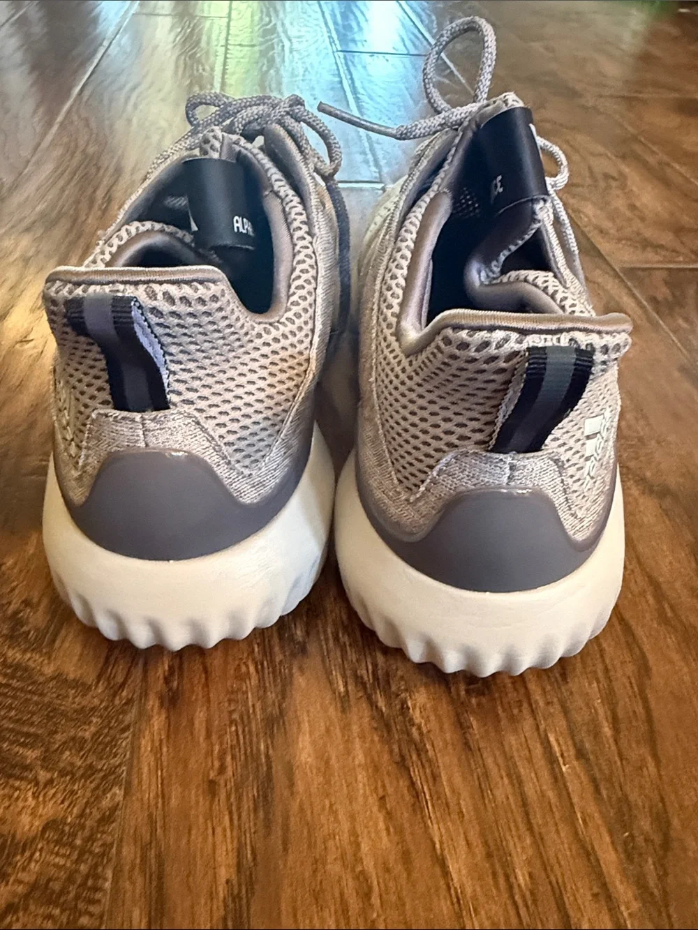 Adidas Alphabounce Engineered Mesh Men's Running Shoes - Beige, size 9.5